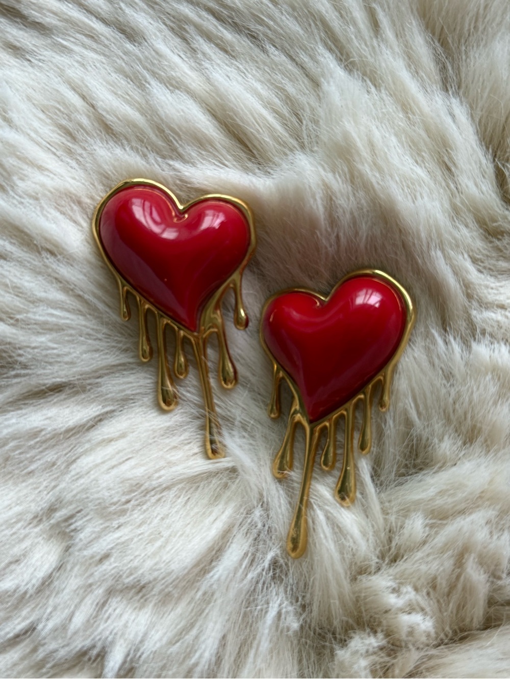 Red Dripping Heart Accent Pair - Home Accents